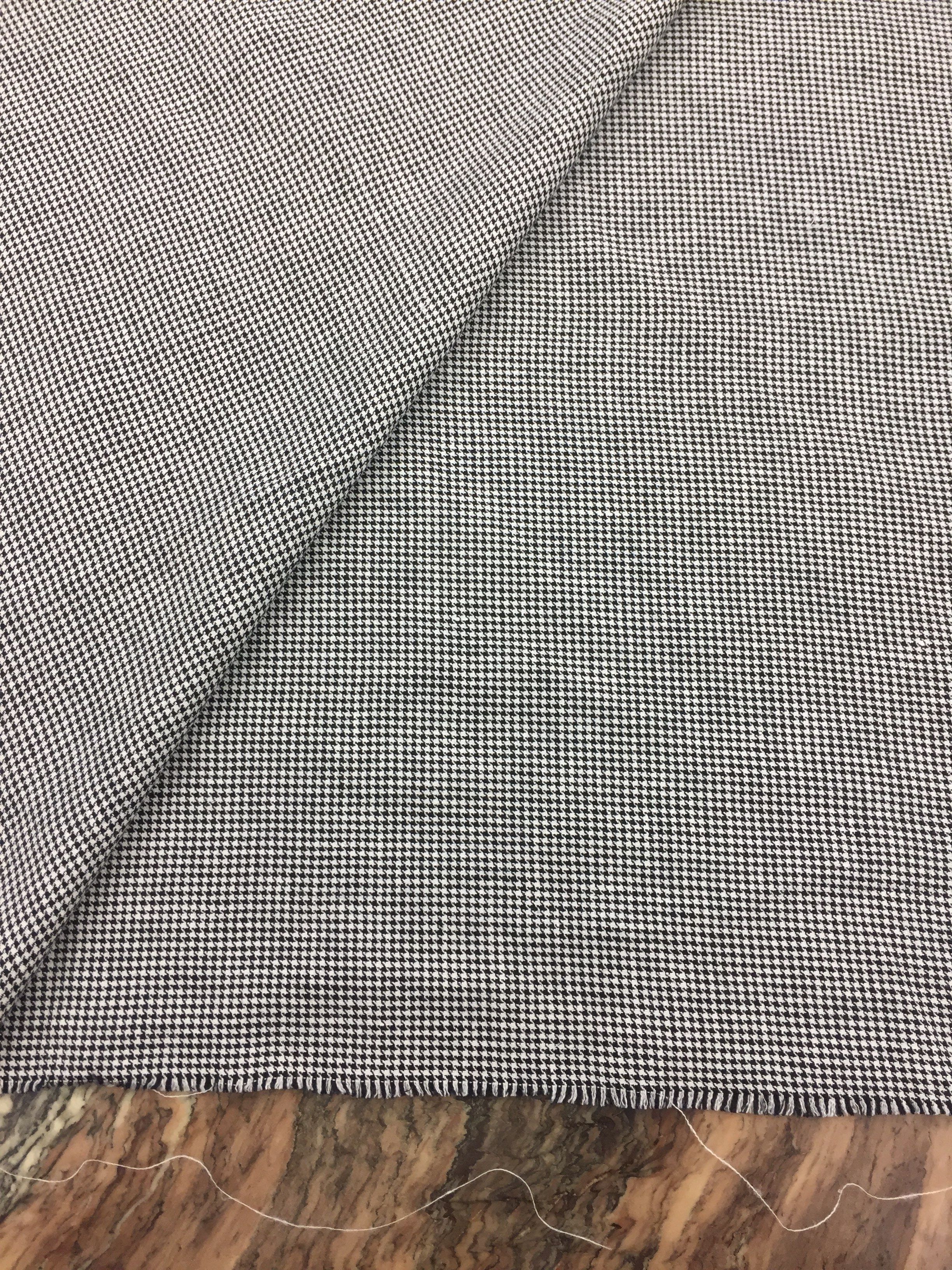 Hør "Houndstooth/Pepitatern"