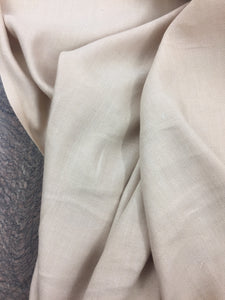 Silke "Beige"